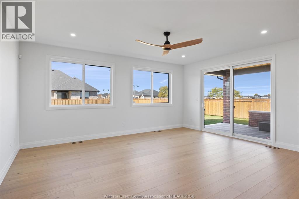 111 Erie Isle Court, Amherstburg, ON - Indoor