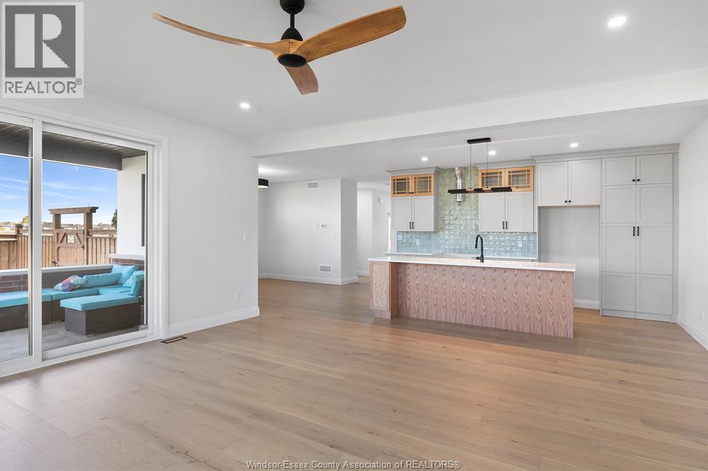 111 Erie Isle Court, Amherstburg, ON - Indoor Photo Showing Other Room