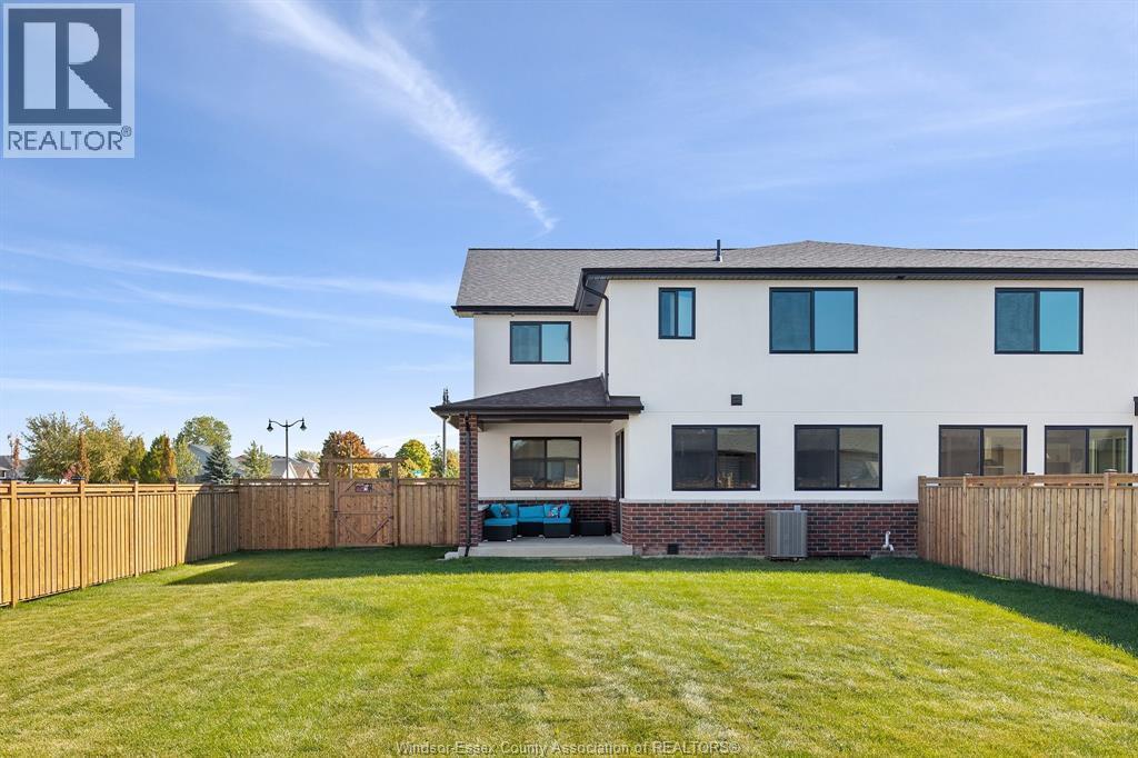 111 Erie Isle Court, Amherstburg, ON - Outdoor