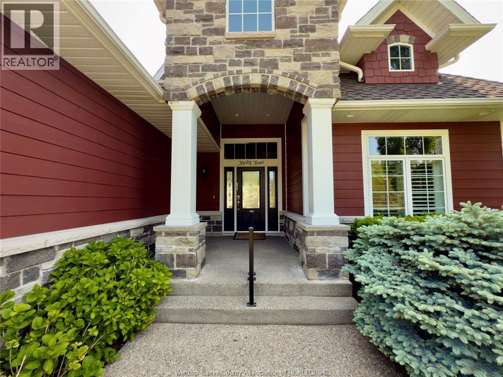 33 Montego Bay Crescent, Kingsville, ON - Outdoor