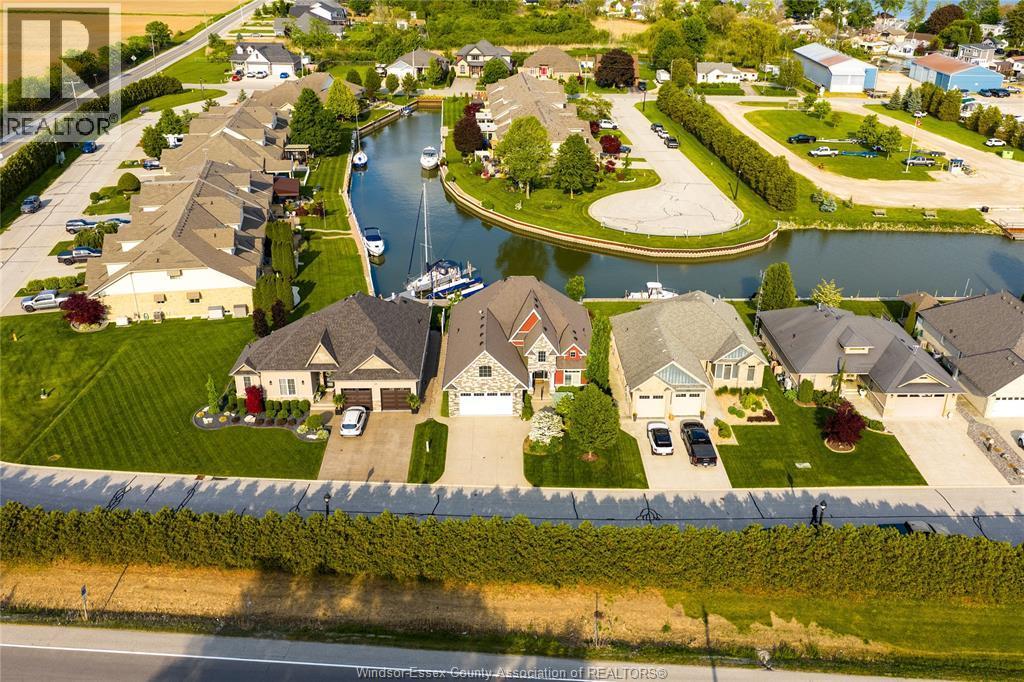 33 Montego Bay Crescent, Kingsville, ON - Outdoor With Body Of Water With View