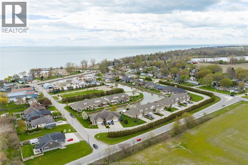 33 Montego Bay Crescent, Kingsville, ON - Outdoor With Body Of Water With View