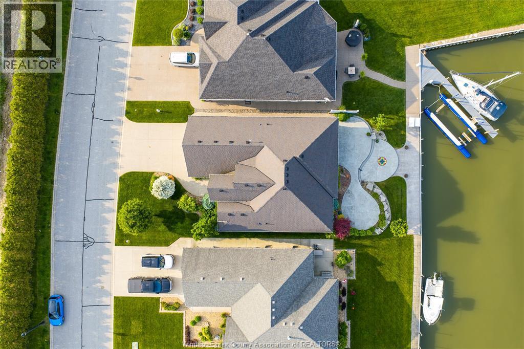 33 Montego Bay Crescent, Kingsville, ON - With View