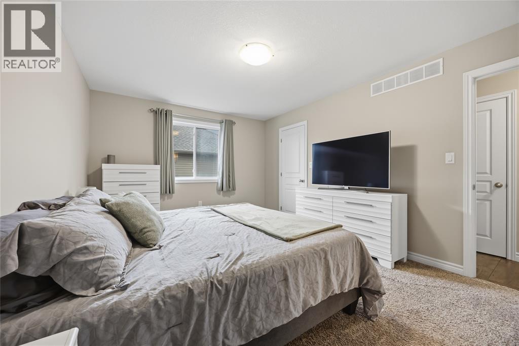 313 Citation Circle, St Clair, ON - Indoor Photo Showing Bedroom