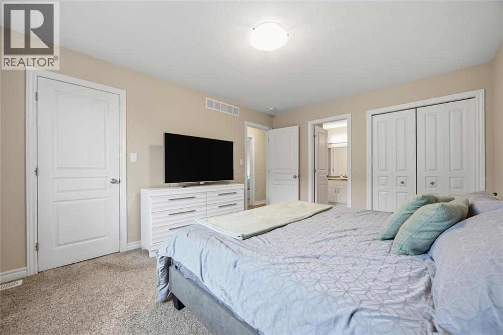 313 Citation Circle, St Clair, ON - Indoor Photo Showing Bedroom