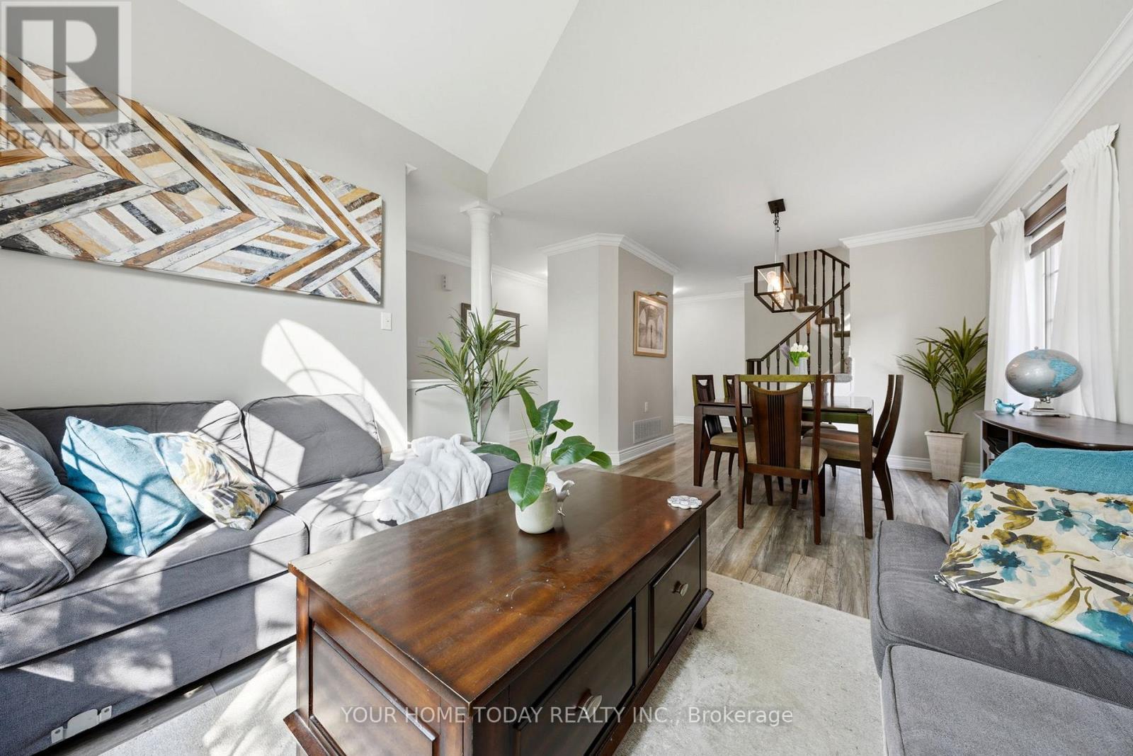 19 Mcnally Street, Halton Hills, ON - Indoor