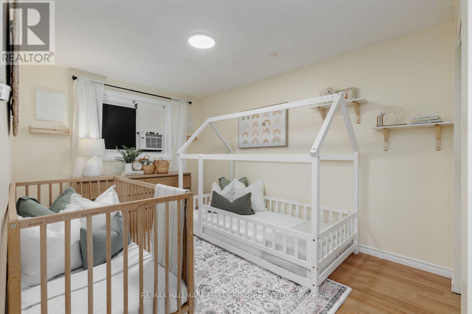 45 - 1300 Oxford Street, Oshawa, ON - Indoor