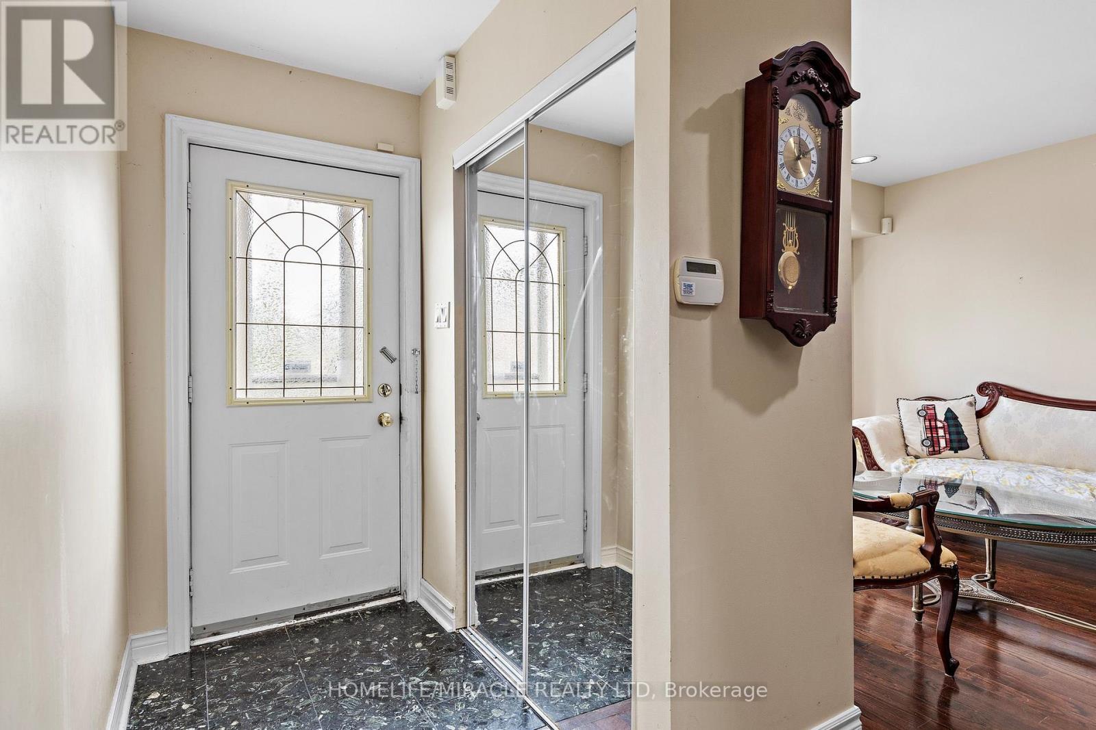 33 Torrens Avenue, Toronto, ON - Indoor Photo Showing Other Room
