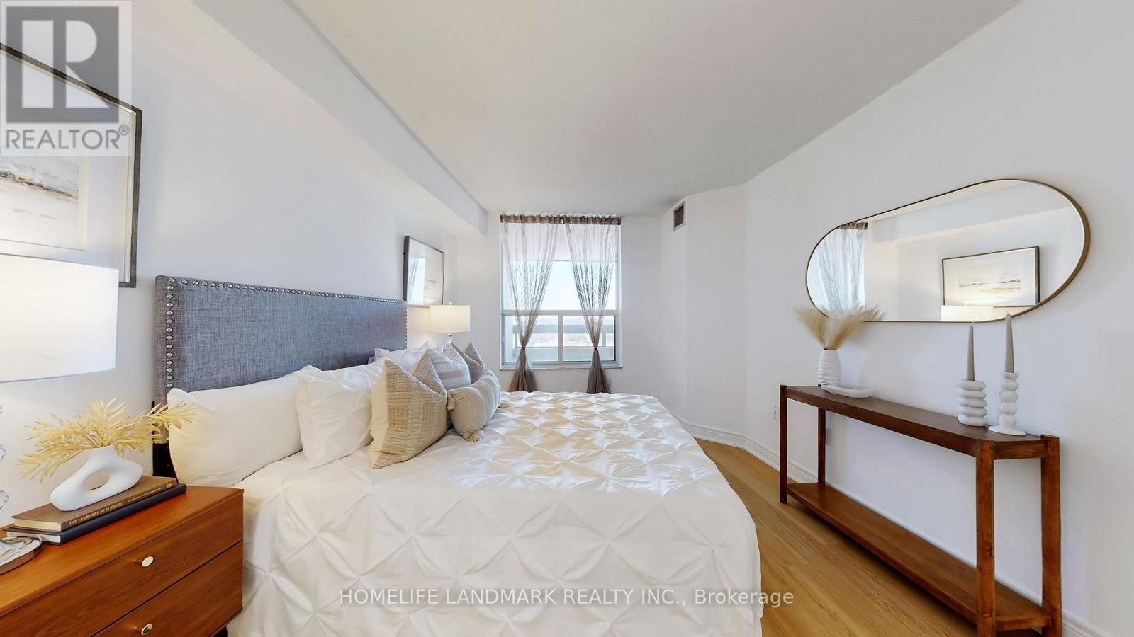1907 - 2365 Kennedy Road, Toronto, ON - Indoor Photo Showing Bedroom