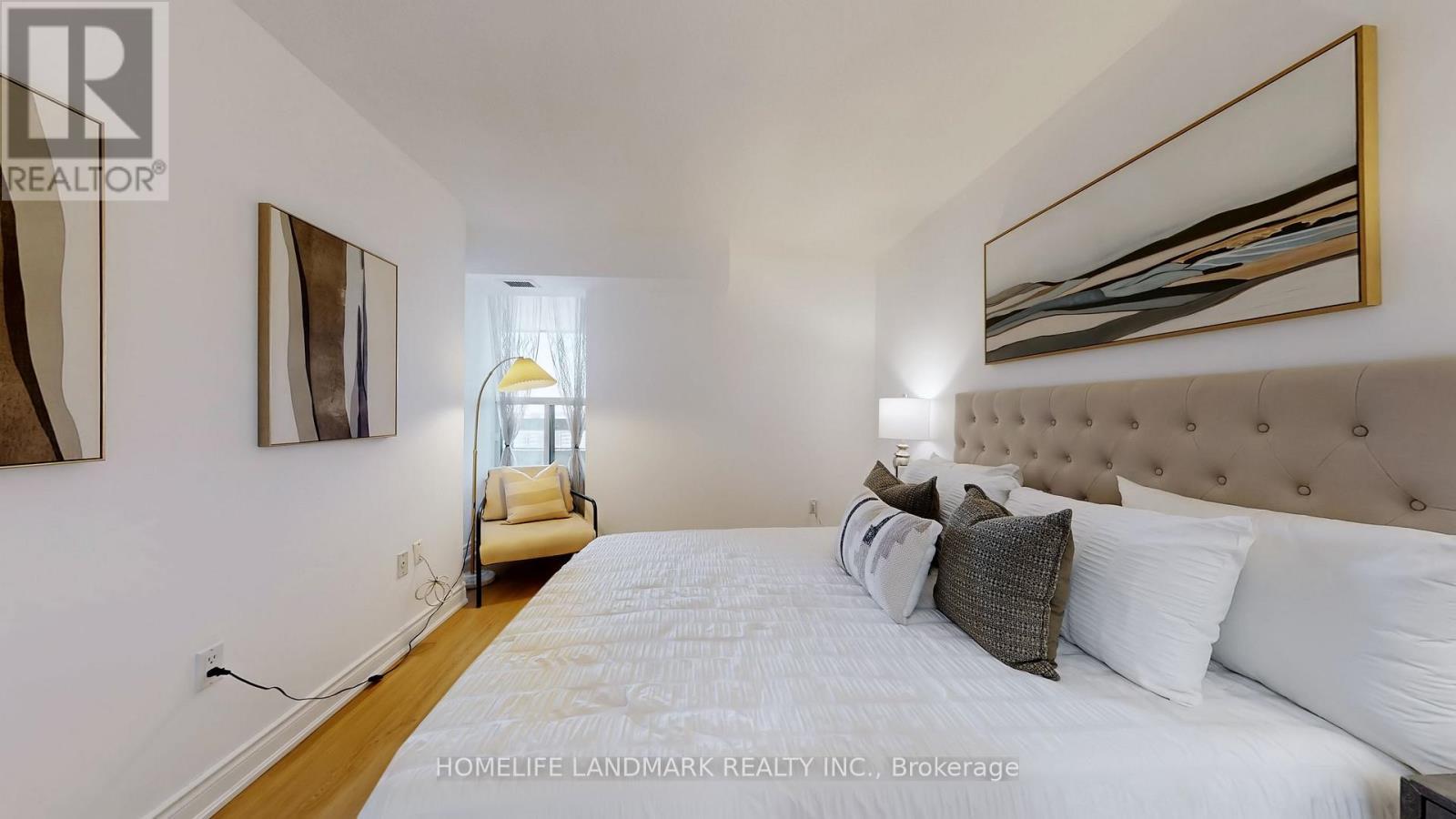 1907 - 2365 Kennedy Road, Toronto, ON - Indoor Photo Showing Bedroom