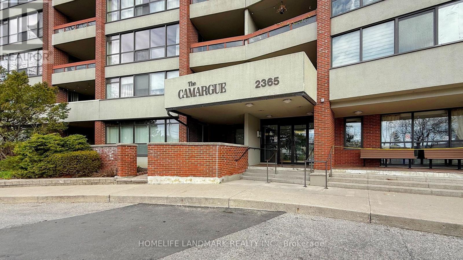 1907 - 2365 Kennedy Road, Toronto, ON - Outdoor