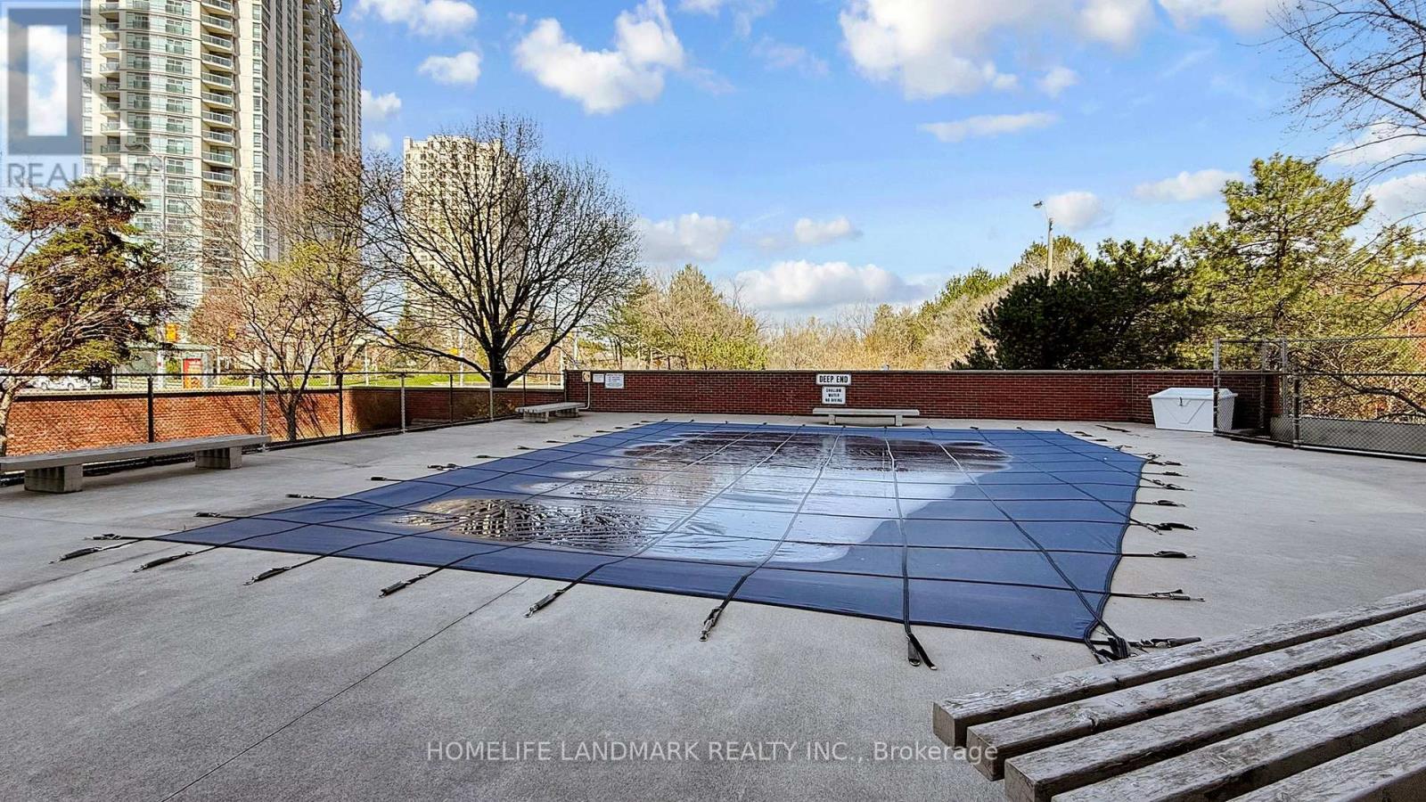 1907 - 2365 Kennedy Road, Toronto, ON - Outdoor With In Ground Pool