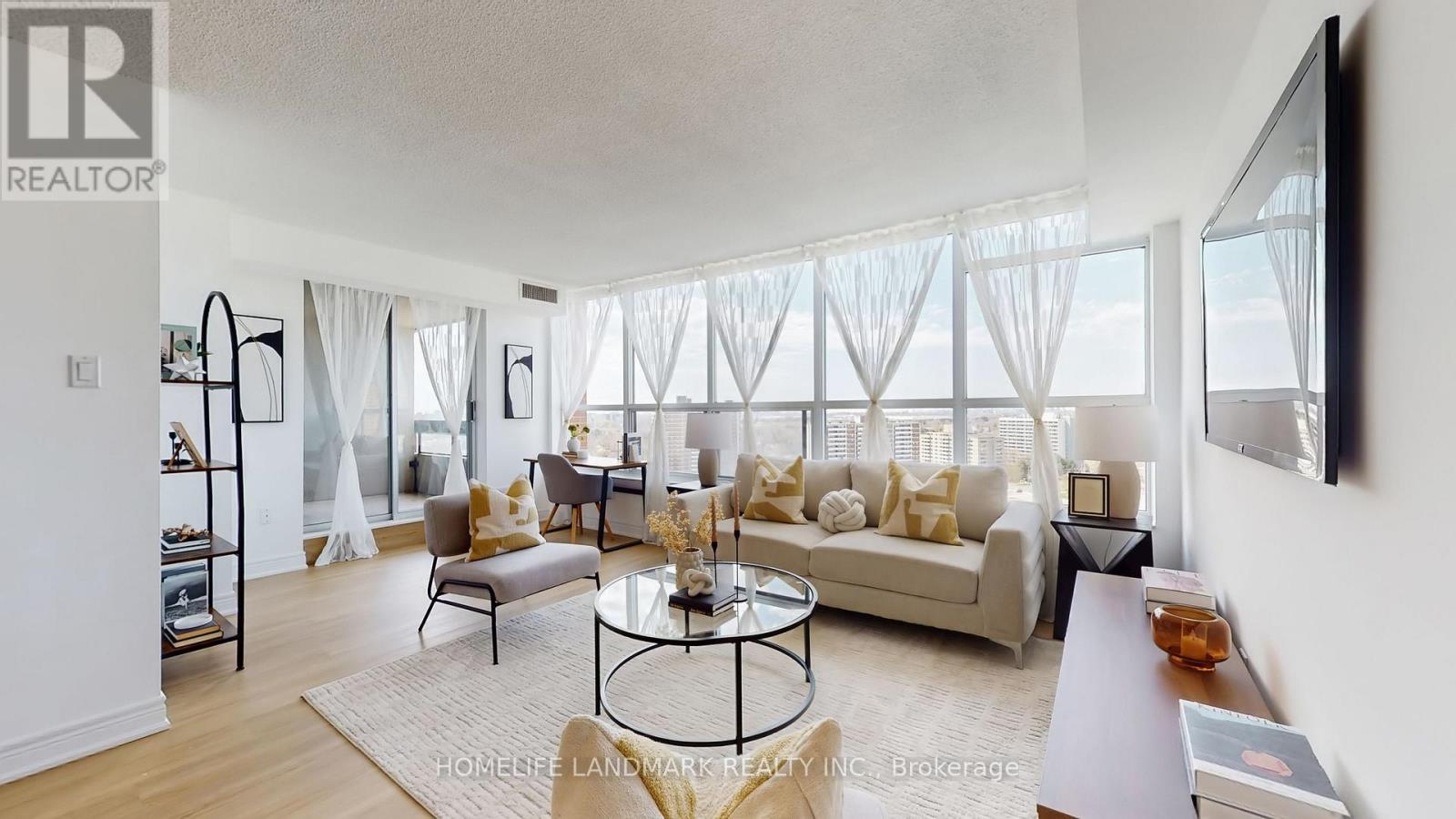 1907 - 2365 Kennedy Road, Toronto, ON - Indoor Photo Showing Living Room