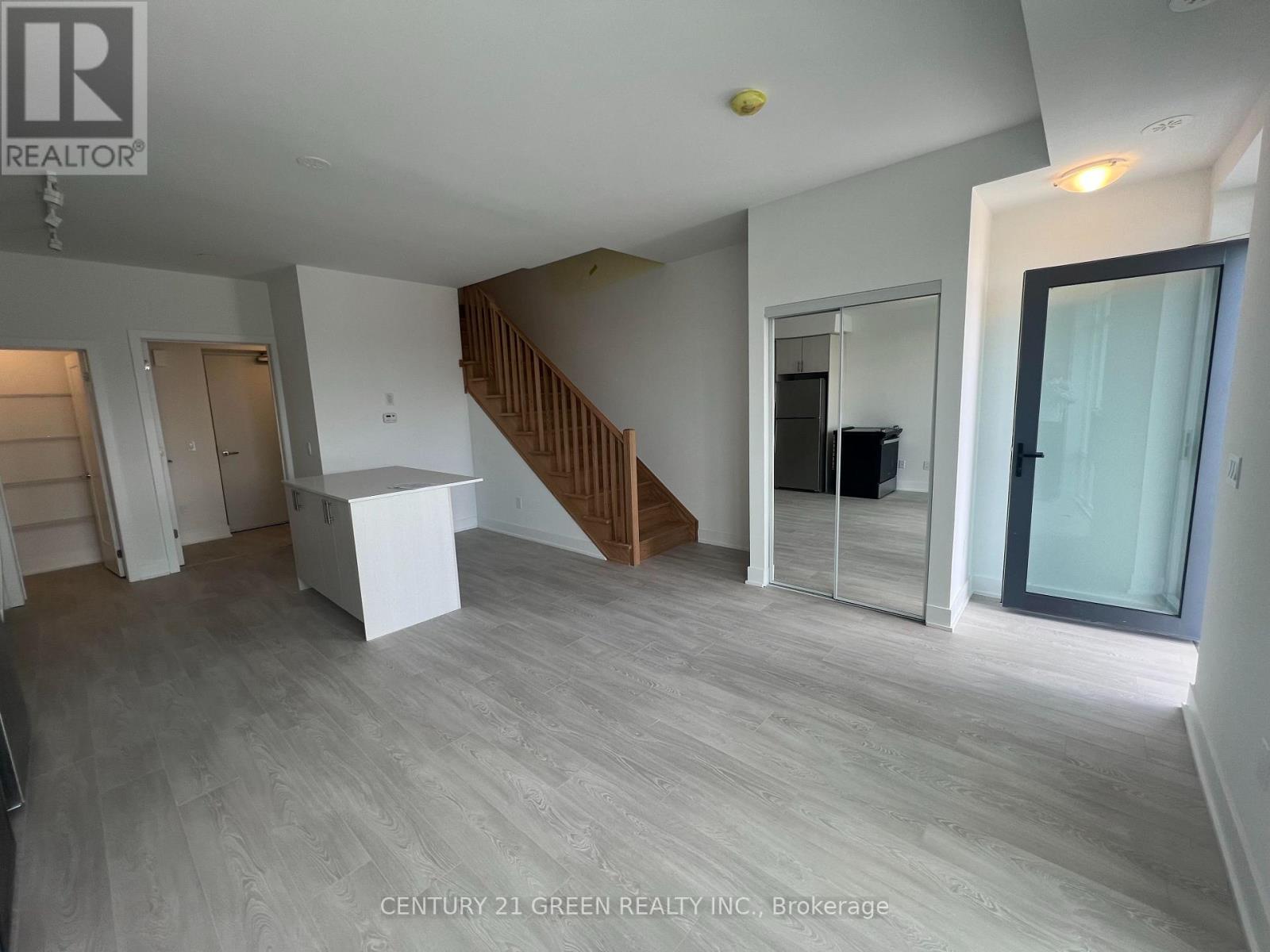 Th3 - 20 Alpine Symphony Path, Oshawa, ON - Indoor Photo Showing Other Room