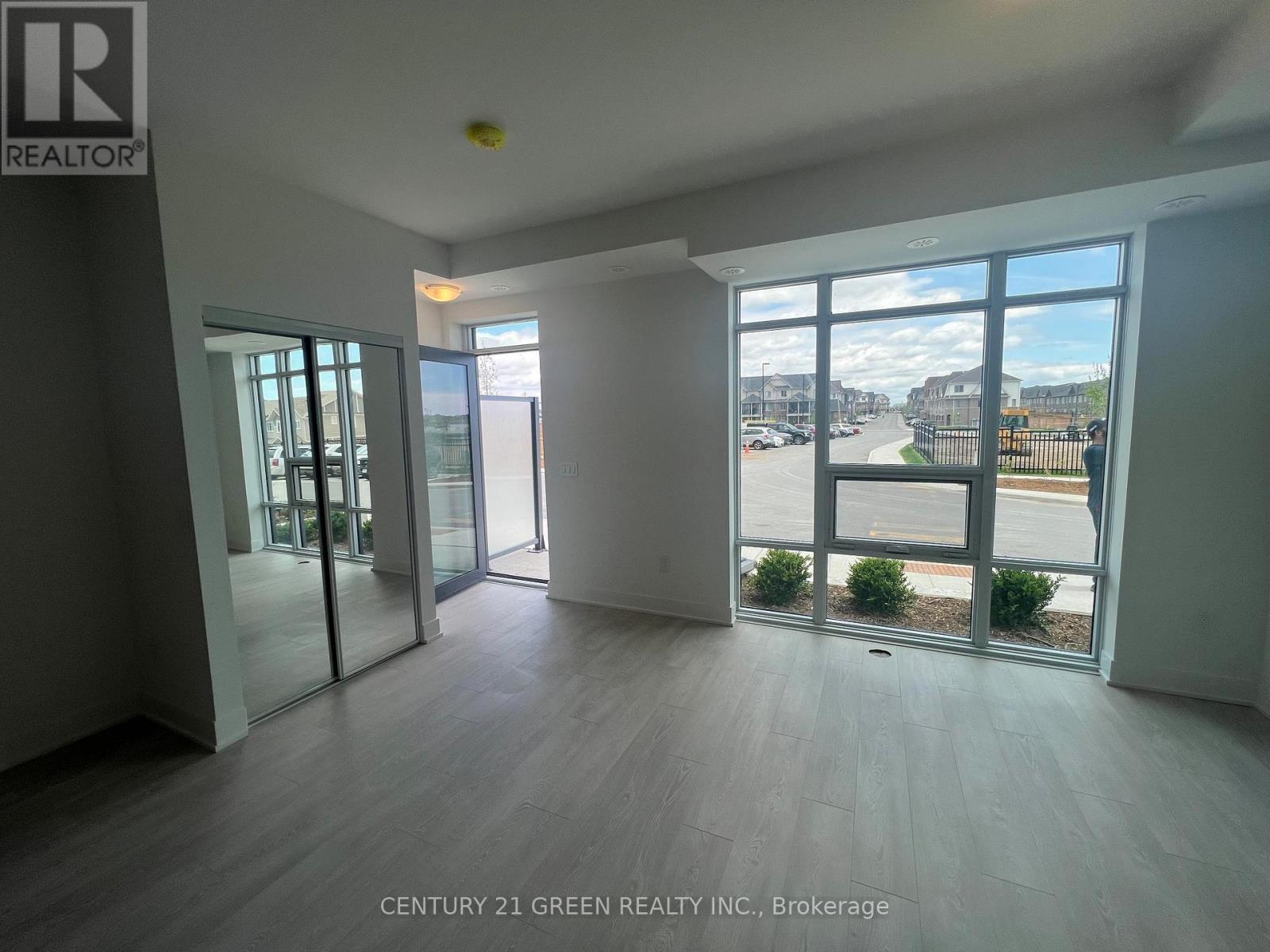 Th3 - 20 Alpine Symphony Path, Oshawa, ON - Indoor Photo Showing Other Room