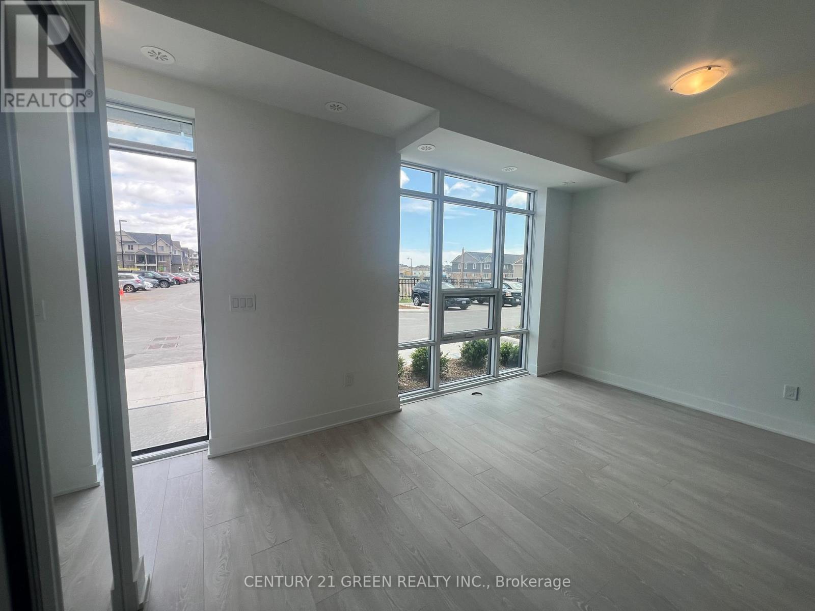 Th3 - 20 Alpine Symphony Path, Oshawa, ON - Indoor Photo Showing Other Room