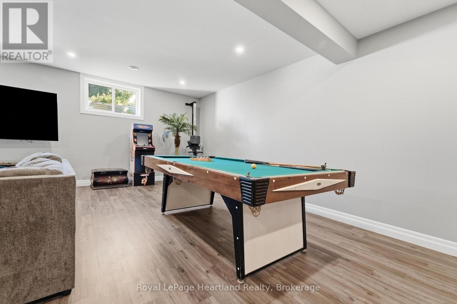 250 Wellington Street, North Huron (Blyth), ON - Indoor Photo Showing Other Room