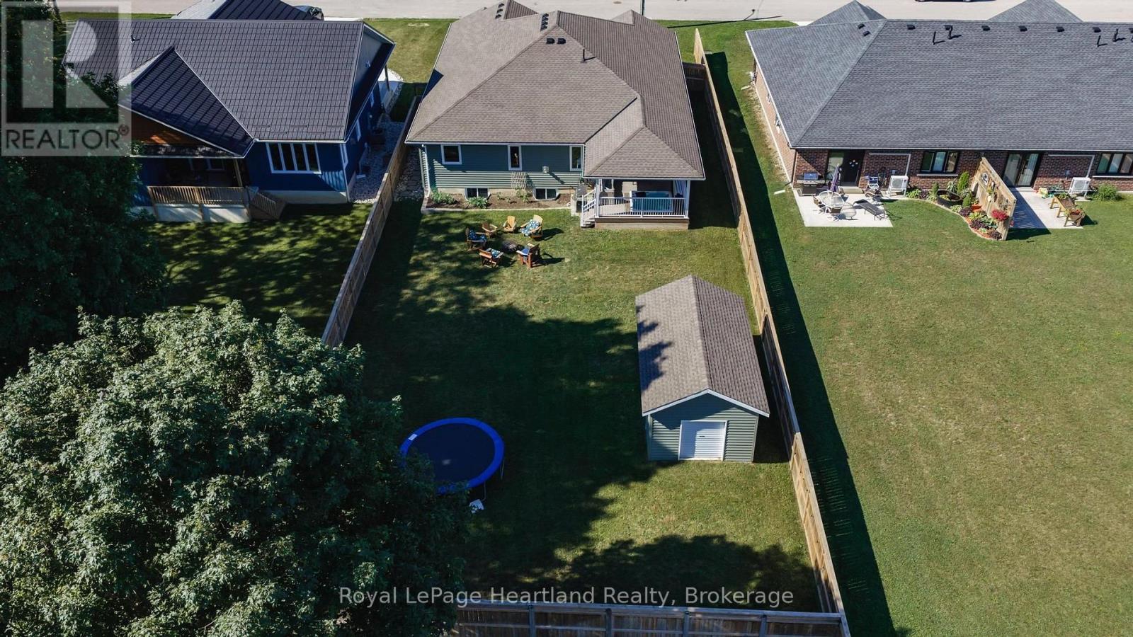 250 Wellington Street, North Huron (Blyth), ON - Outdoor