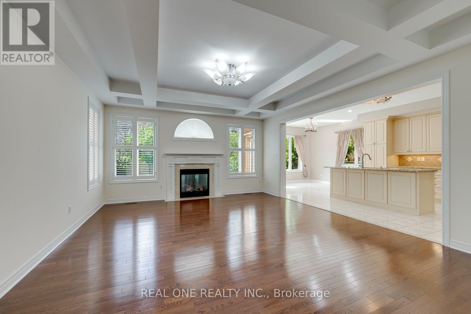 1387 Ferncrest Road, Oakville, ON - Indoor Photo Showing Living Room With Fireplace