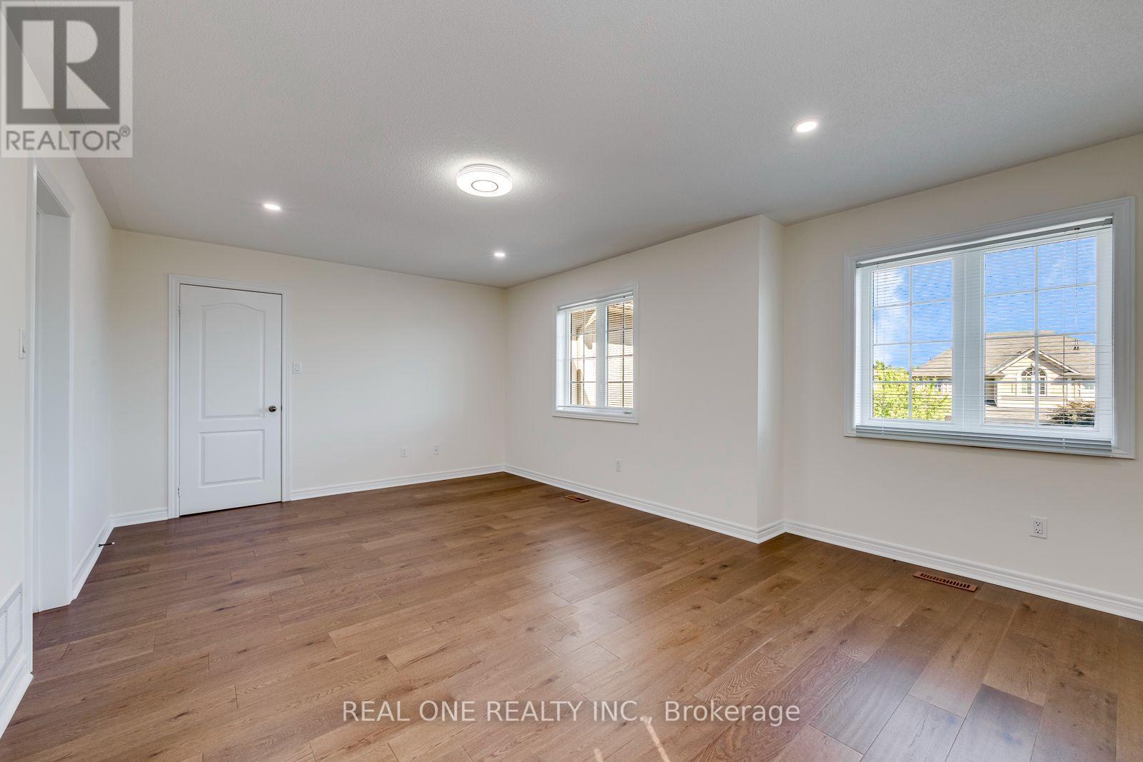 1387 Ferncrest Road, Oakville, ON - Indoor Photo Showing Other Room