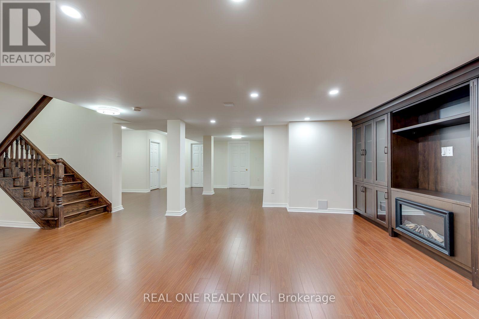 1387 Ferncrest Road, Oakville, ON - Indoor With Fireplace