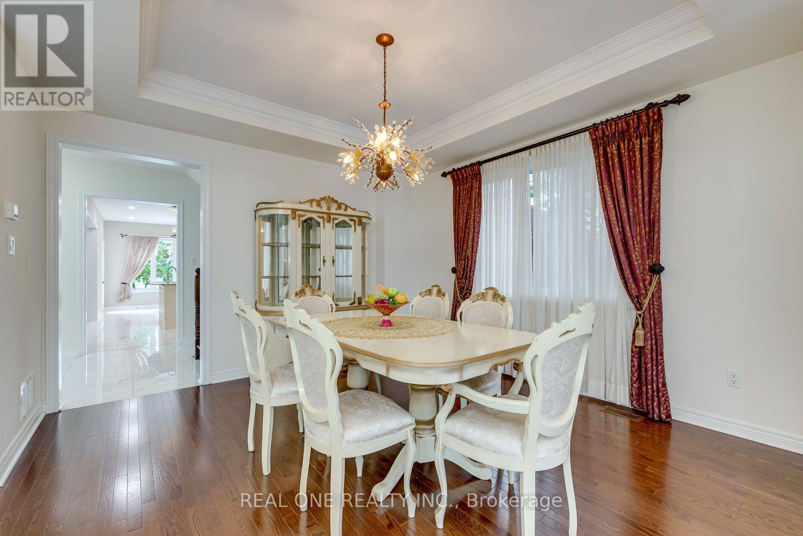 1387 Ferncrest Road, Oakville, ON - Indoor Photo Showing Dining Room