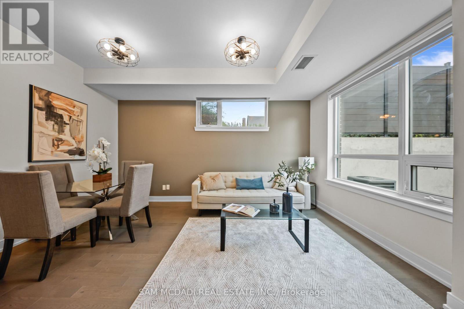 1 - 670 Atwater Avenue, Mississauga, ON - Indoor