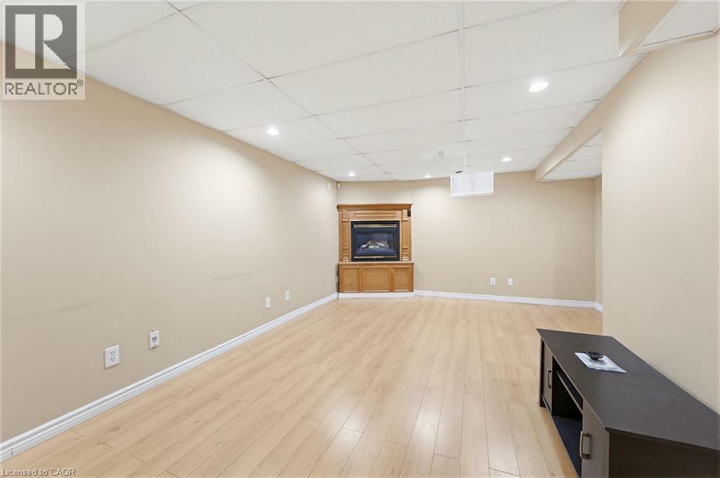 459 Dicenzo Drive, Hamilton, ON - Indoor