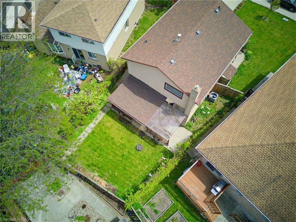 459 Dicenzo Drive, Hamilton, ON - Outdoor