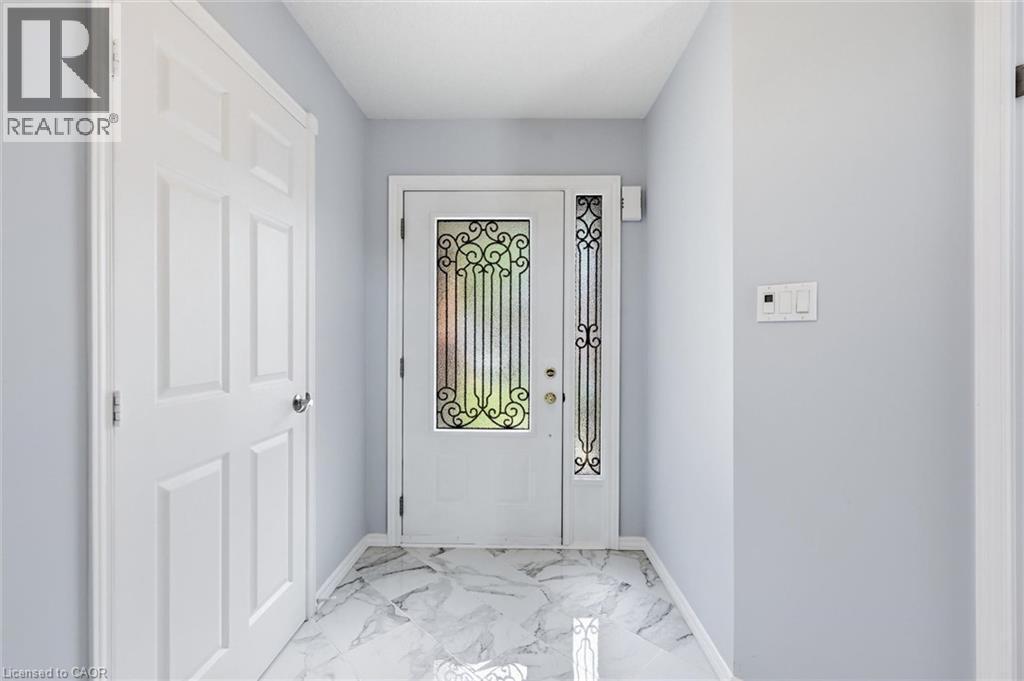 74 Liam Drive, Ancaster, ON - Indoor Photo Showing Other Room