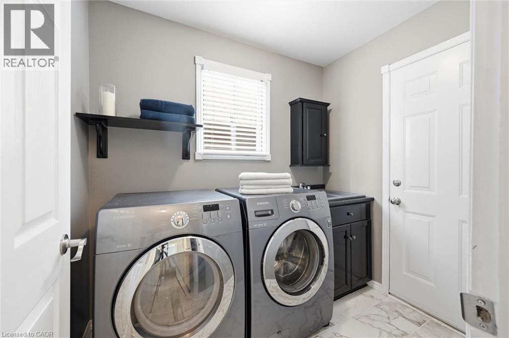 74 Liam Drive, Ancaster, ON - Indoor Photo Showing Laundry Room