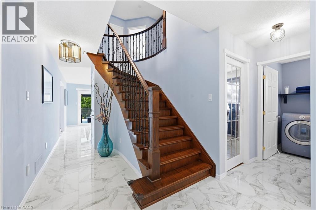 74 Liam Drive, Ancaster, ON - Indoor