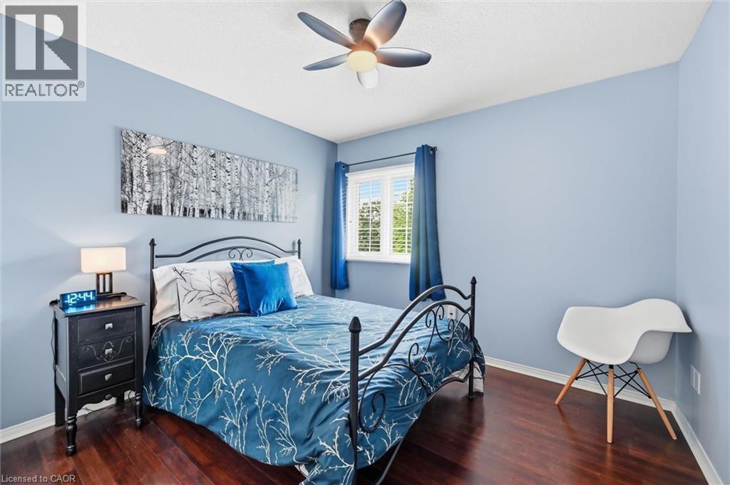 74 Liam Drive, Ancaster, ON - Indoor Photo Showing Bedroom