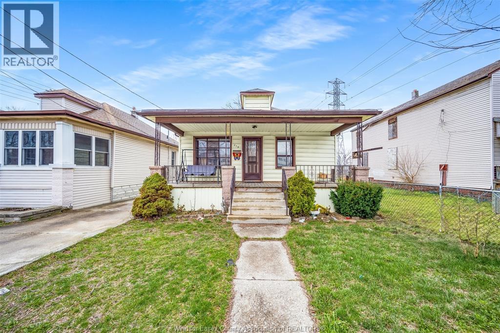 879 Felix Avenue, Windsor, ON - Outdoor