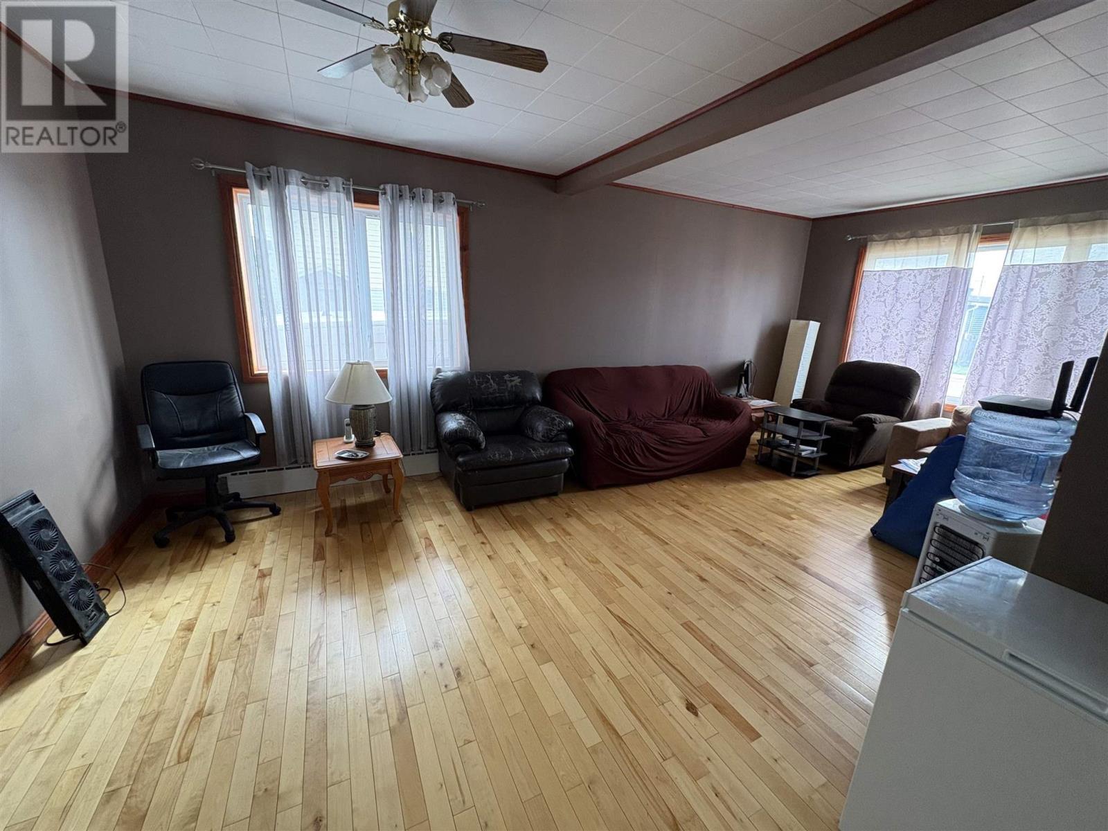 32 Lansdowne St S, Chapleau, ON - Indoor Photo Showing Other Room