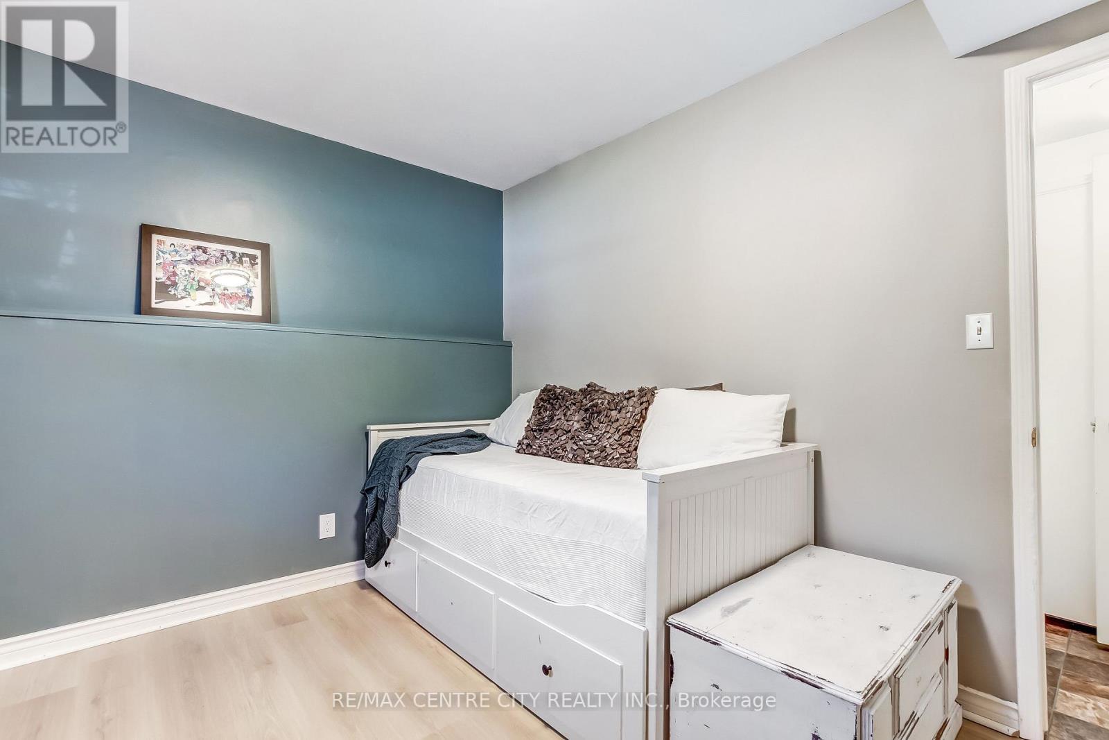 361 George Street, Central Elgin (Port Stanley), ON - Indoor Photo Showing Bedroom