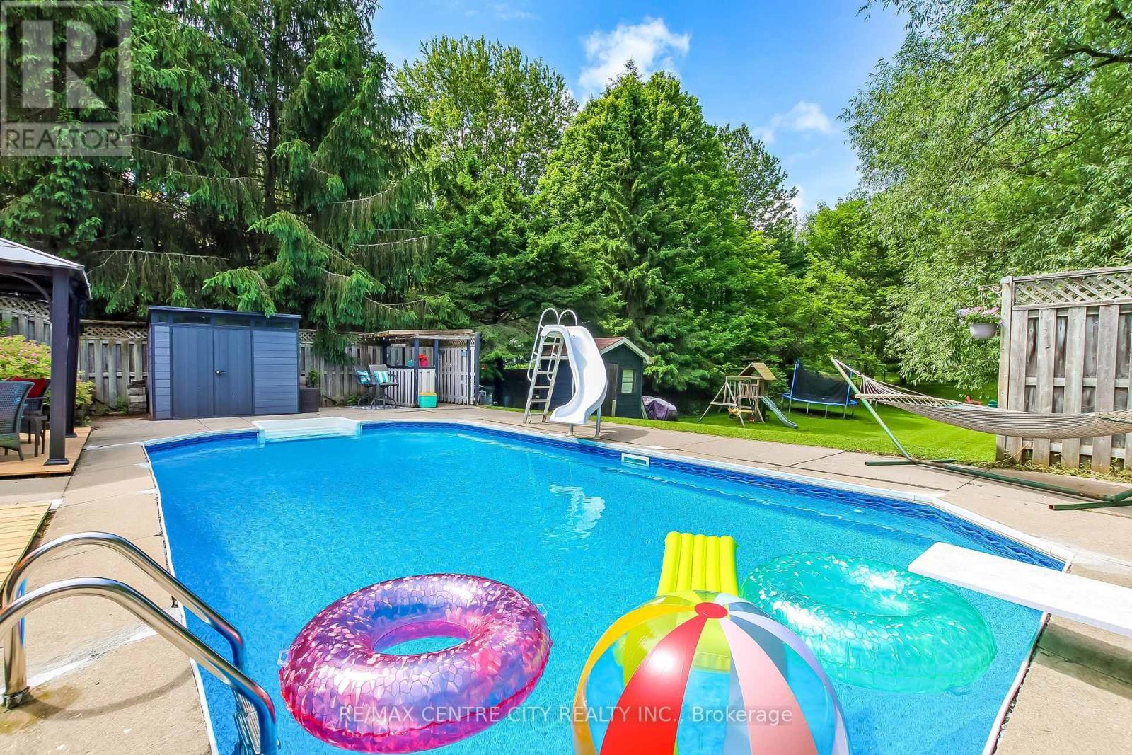 361 George Street, Central Elgin (Port Stanley), ON - Outdoor With In Ground Pool With Backyard