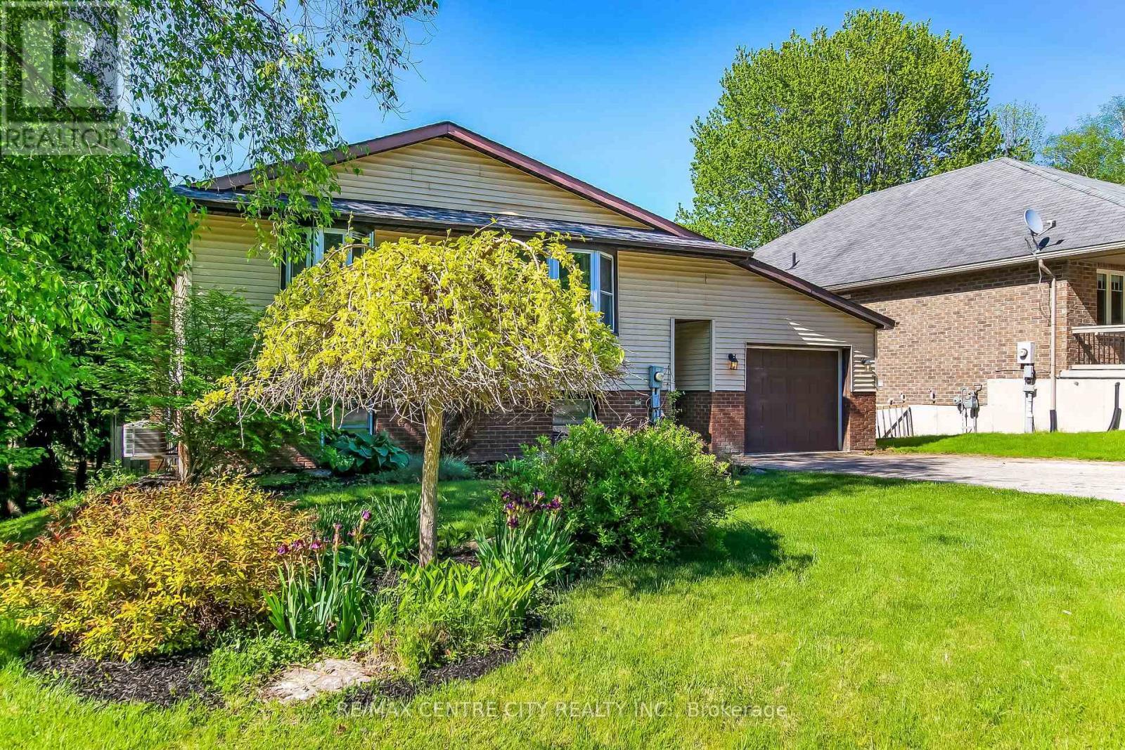 361 George Street, Central Elgin (Port Stanley), ON - Outdoor