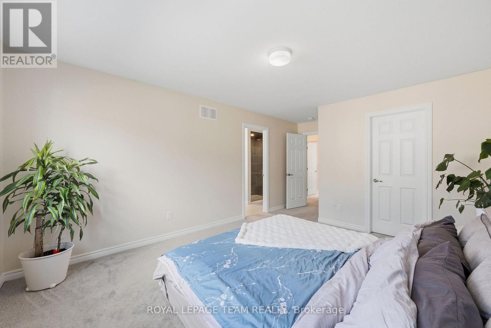 Primary Bedroom - 153 Unity Place, Ottawa, ON - Indoor Photo Showing Bedroom