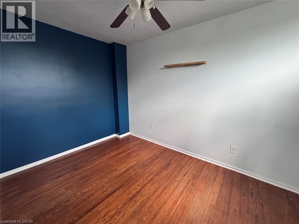 5 Viking Court Unit# 304, Grimsby, ON - Indoor Photo Showing Other Room