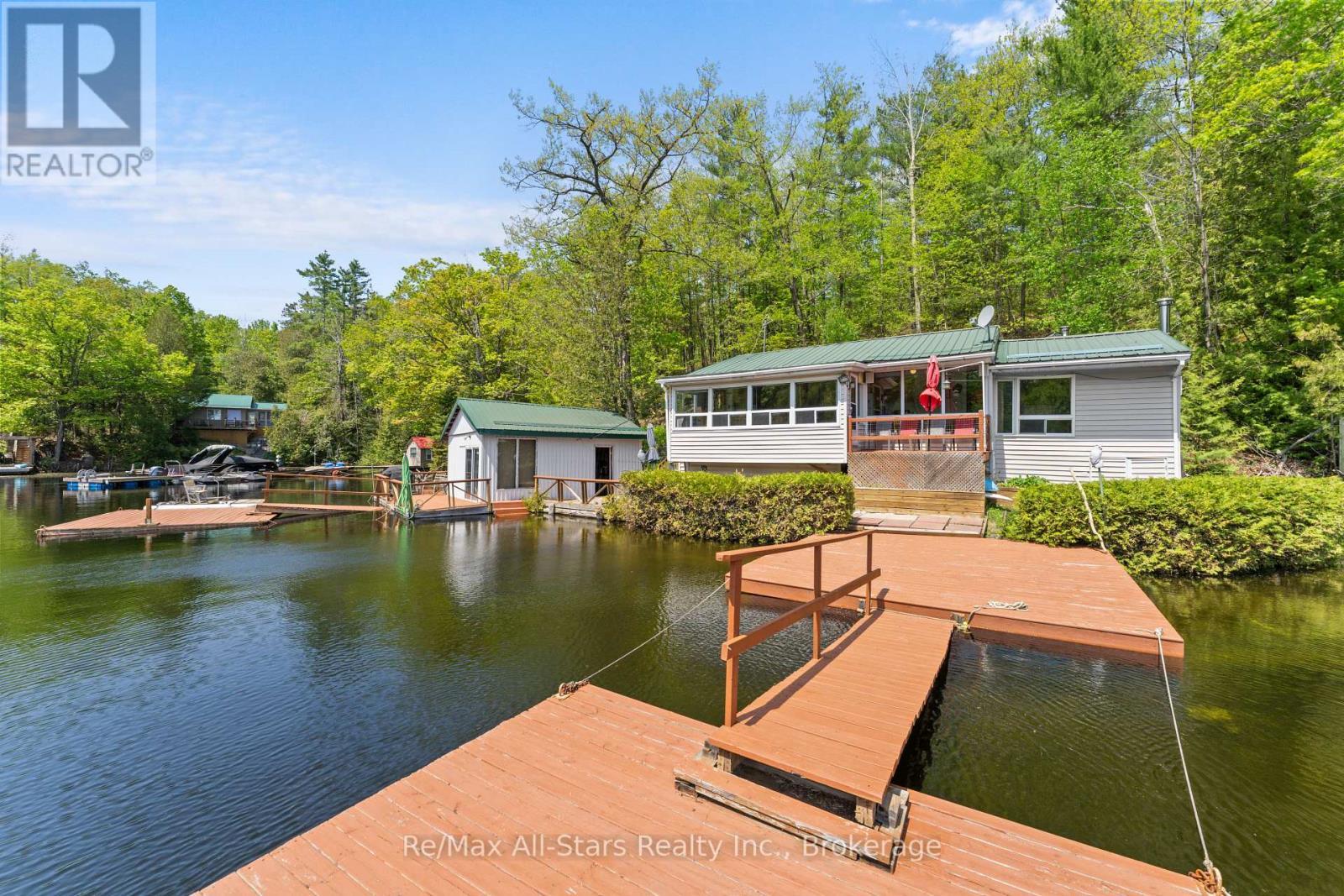 55 Fire Route 393, Trent Lakes, ON - Outdoor With Body Of Water