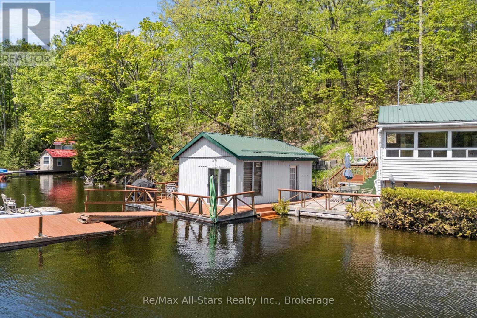 55 Fire Route 393, Trent Lakes, ON - Outdoor With Body Of Water