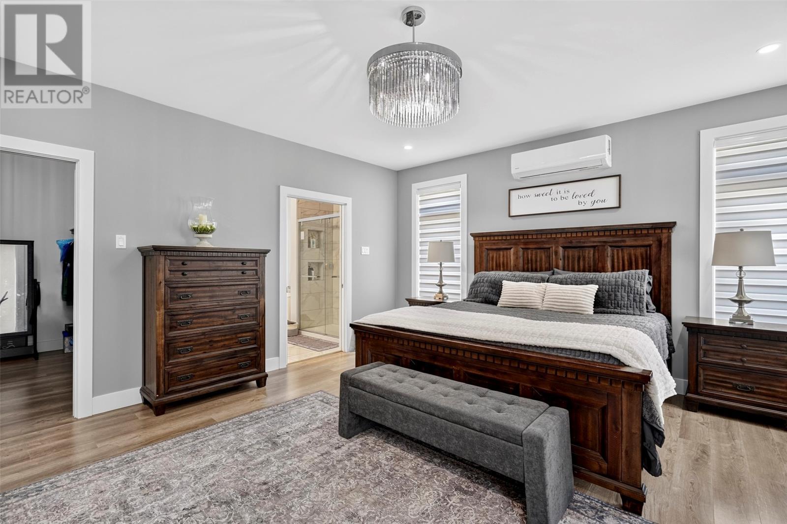6-14A Drover'S Road, Upper Island Cove, NL - Indoor Photo Showing Bedroom