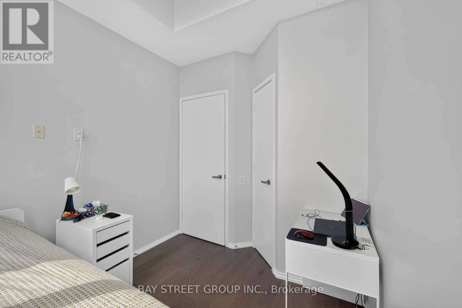 5102 - 45 Charles Street E, Toronto, ON - Indoor Photo Showing Bedroom