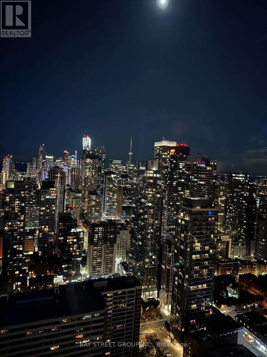 5102 - 45 Charles Street E, Toronto, ON - Outdoor With View
