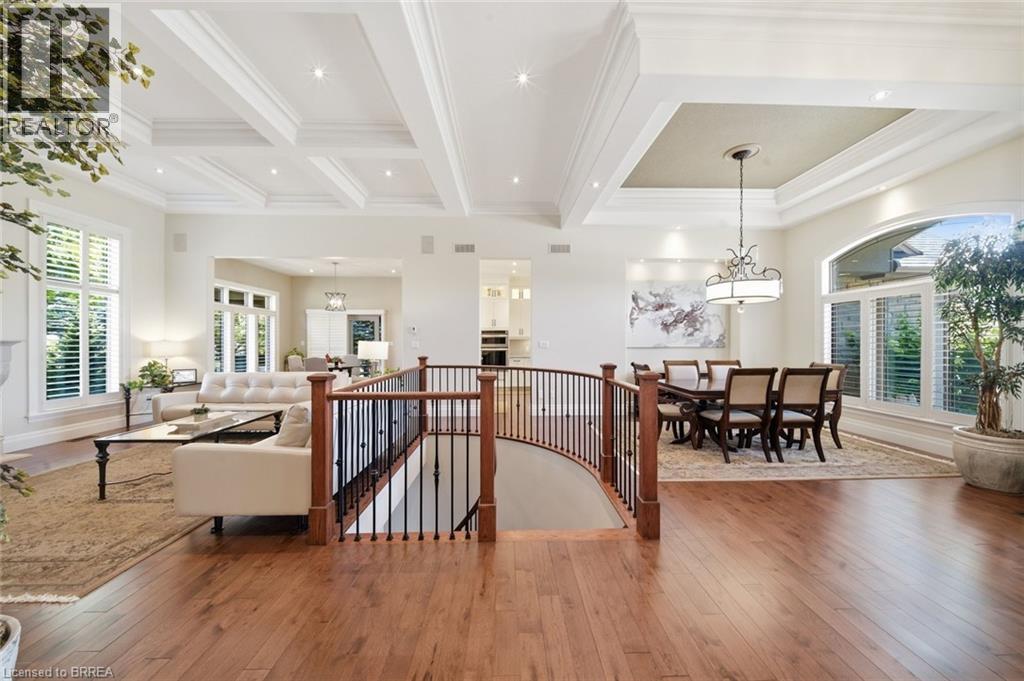 14 Ellington Place, Brantford, ON - Indoor Photo Showing Other Room