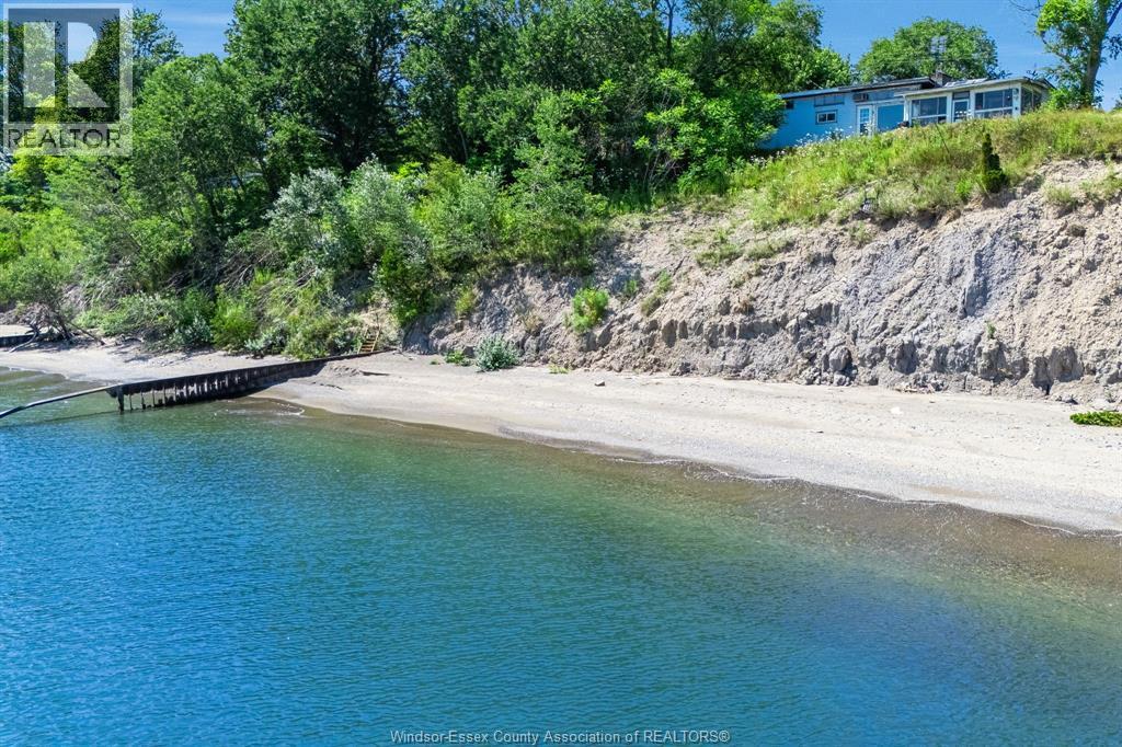 1624 Tilton Line, Wheatley, ON - Outdoor With Body Of Water