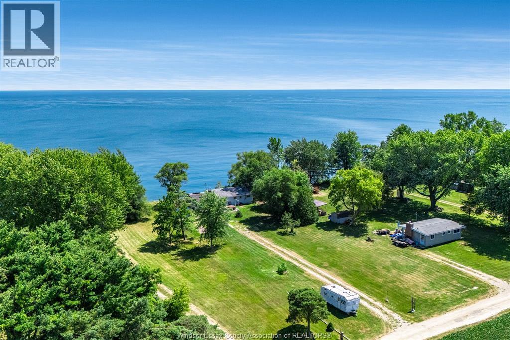 1624 Tilton Line, Wheatley, ON - Outdoor With Body Of Water With View