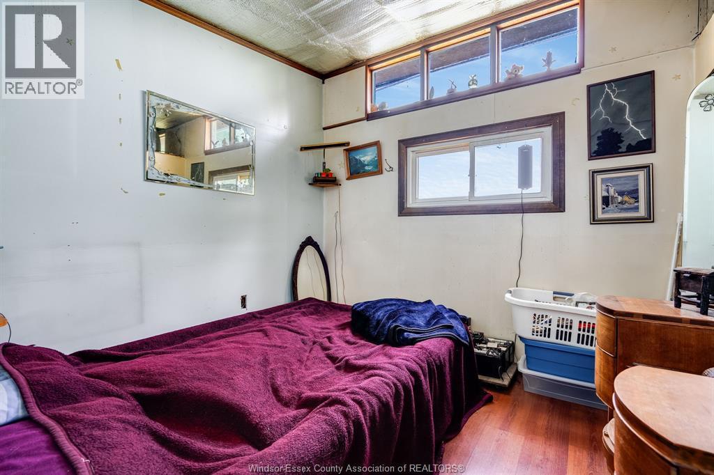 1624 Tilton Line, Wheatley, ON - Indoor Photo Showing Bedroom