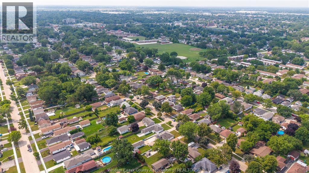 1650 Glendale, Windsor, ON - Outdoor With View